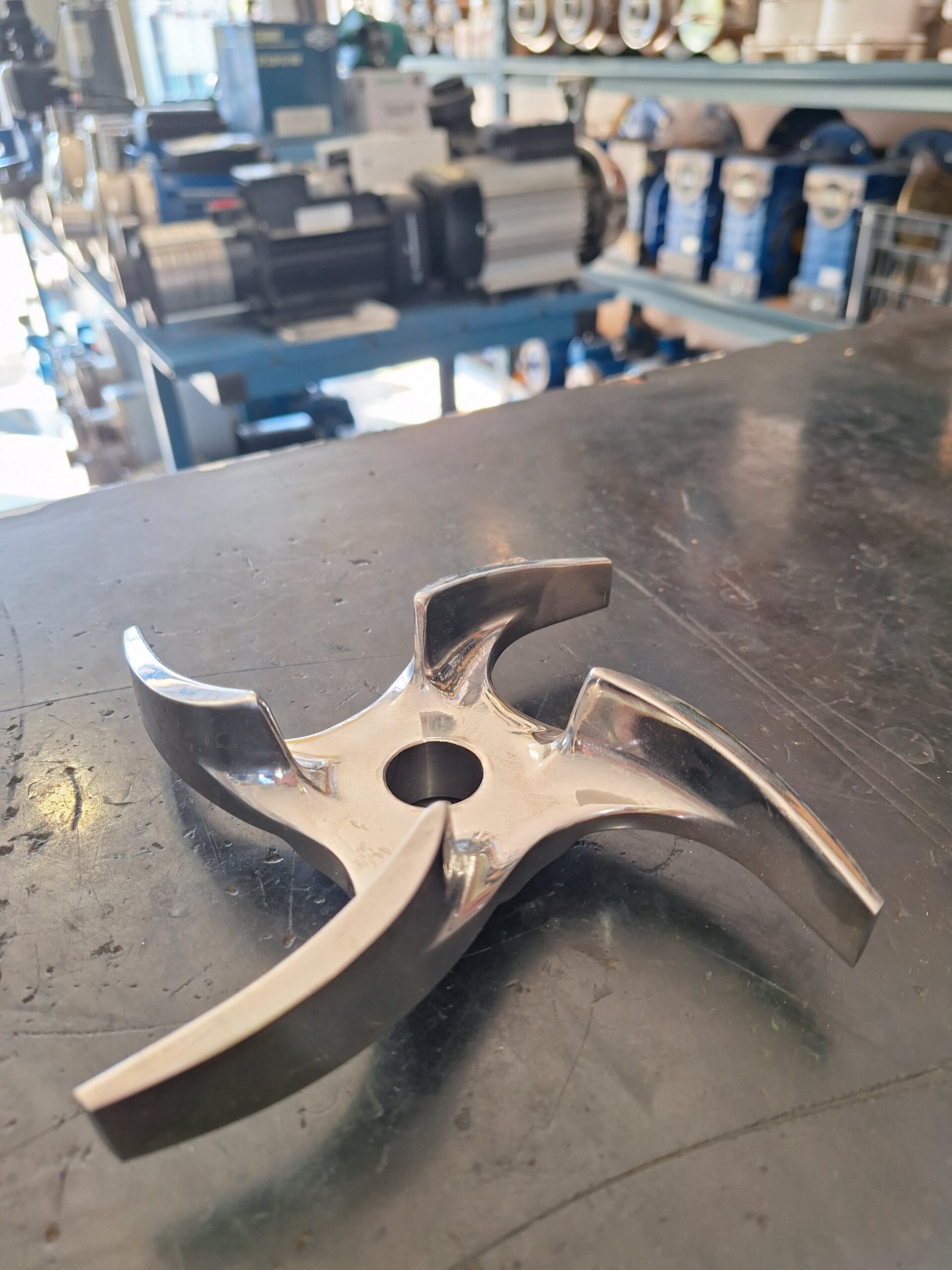 REPUESTOS - Imagen 4