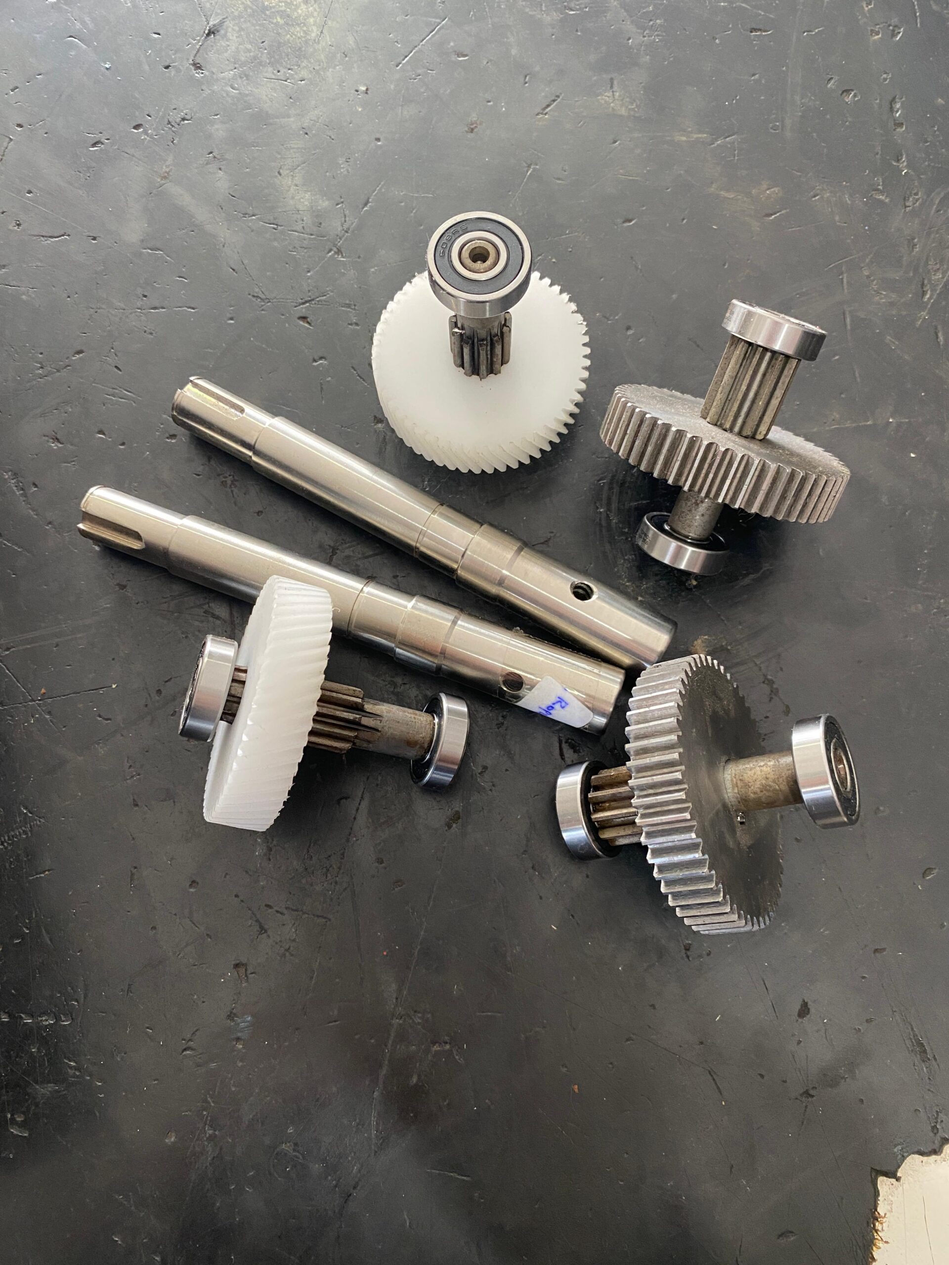 REPUESTOS DE MOTORREDUCTORES - Imagen 2